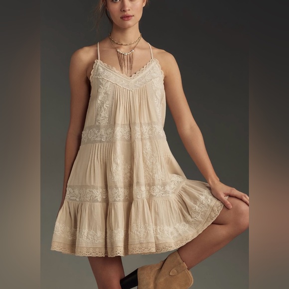 Anthropologie Embroidered Pintuck Mini Dress Medium - Picture 4 of 12